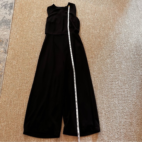 SX Lulus Black Midi Jumpsuit in an Excellent Condition - Picture 6 of 16